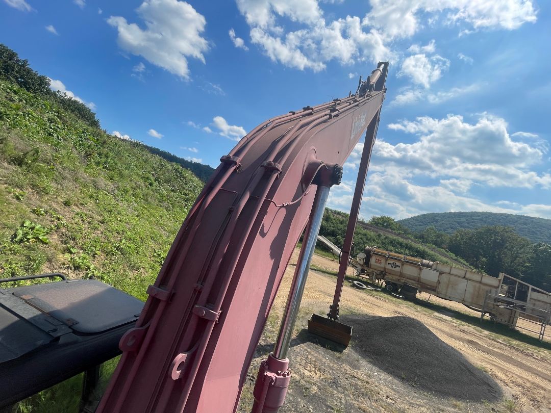 2010 LINK-BELT 240 X2 LF - Image 23